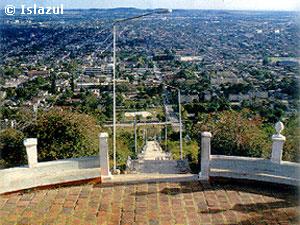 Vista de Holguín desde la Loma de la Cruz