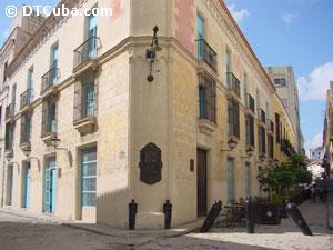 Exterior, Hostal El Comendador