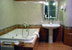 Conde de Villanueva Hotel. Room bathroom