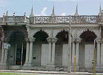 Entrance to Guash Palace